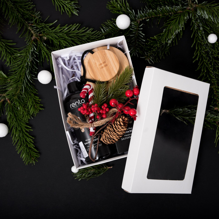Dárková sada v dárkové krabičce WINTER SPICES. Vonná esence, tělový štětec a mýdlo.