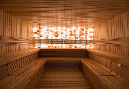 Sauna: zdravotní přínosy, rizika a prevence