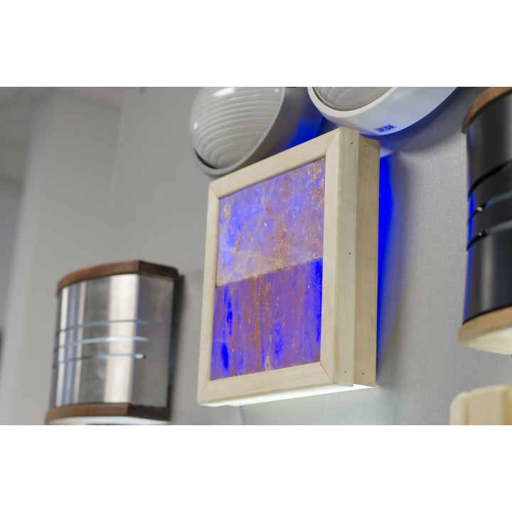 Himálajské solné světlo LED RGB, lipové dřevo