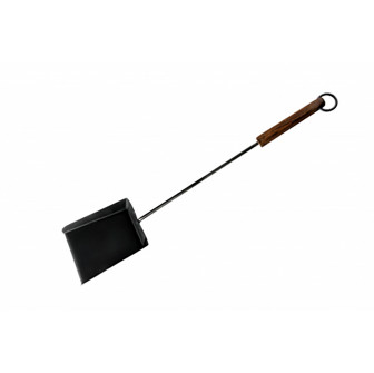 Krbová lopatka s dřevěnou rukojetí
