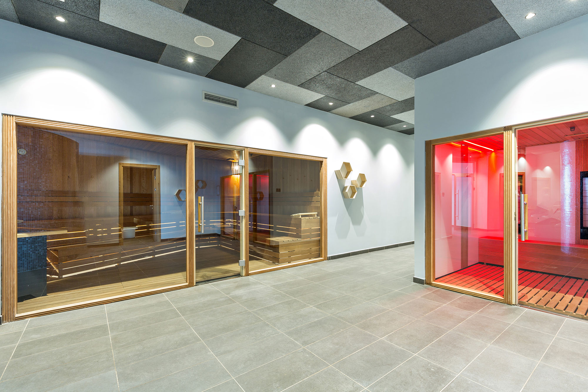 sauna a infrasauna