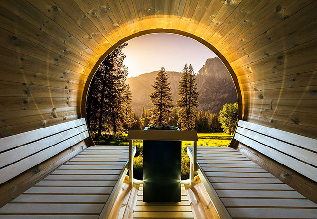 Velké okno v sauně: kdy je potřeba dodatečná energie/izolace?