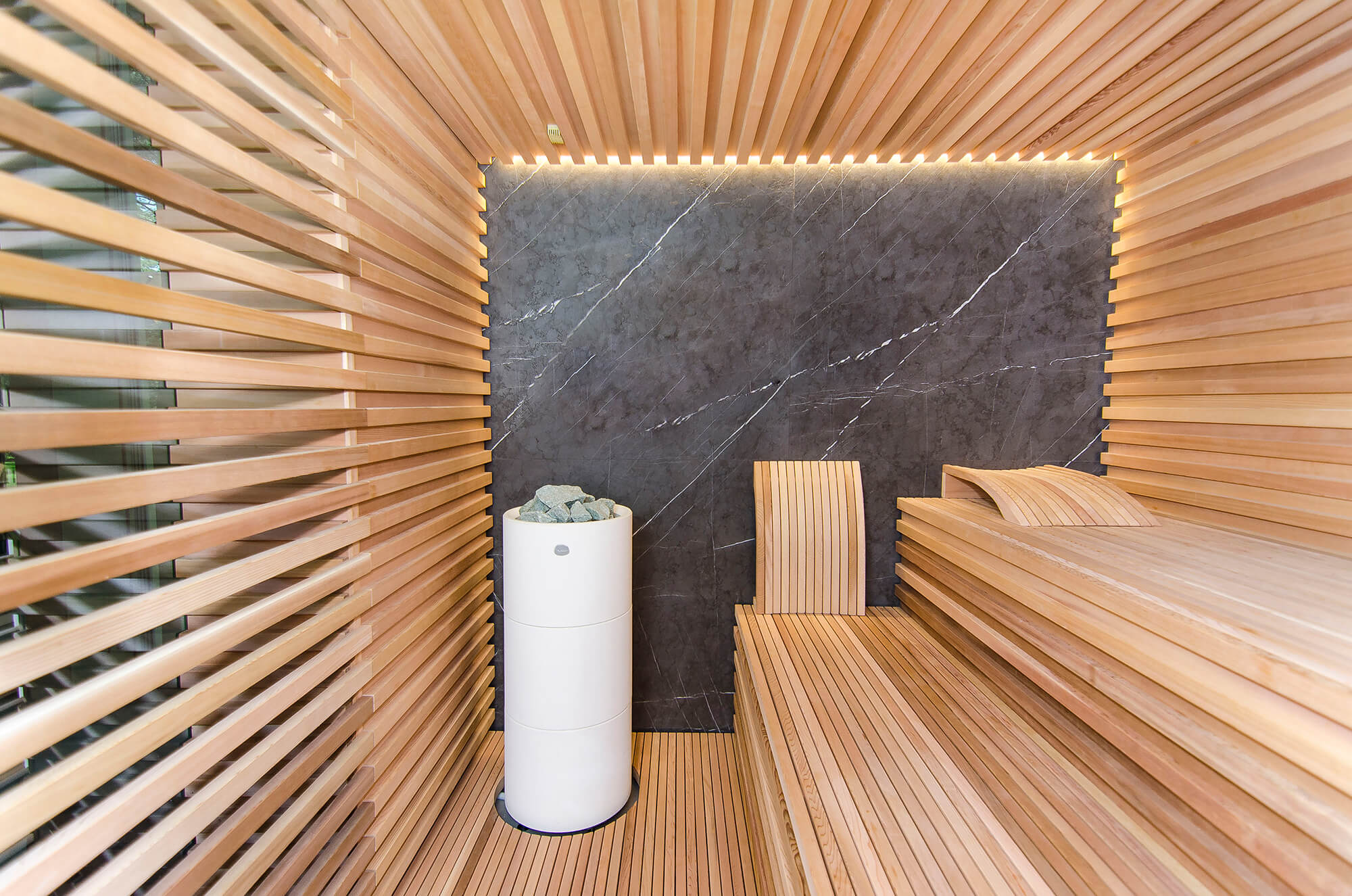 Moderní sauna s parní funkcí